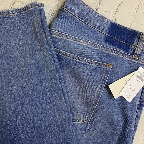 Women’s Abercrombie‎ and Fitch the mom high rise jeans 35x20L curve love fade - Picture 1 of 10